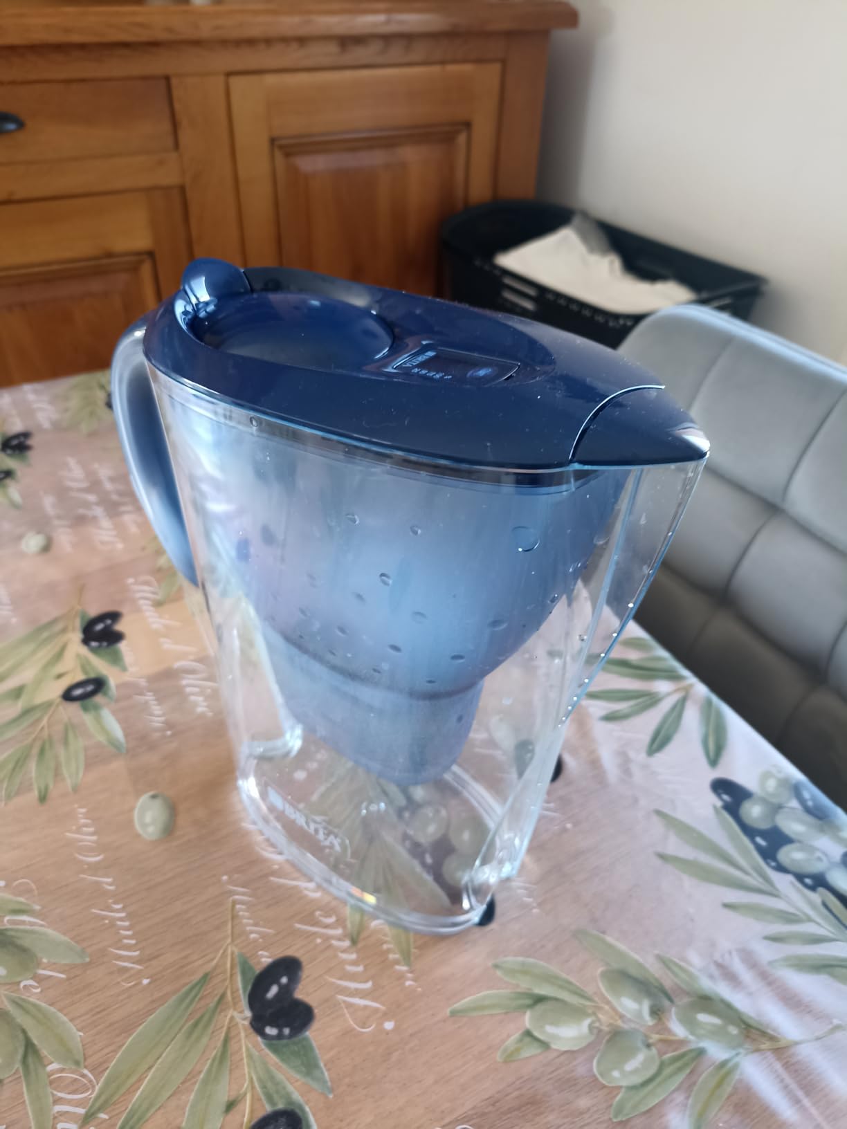 Brita Marella Tischwasserfilter-Kanne mit 1x Pure Performance Chlor-Filter