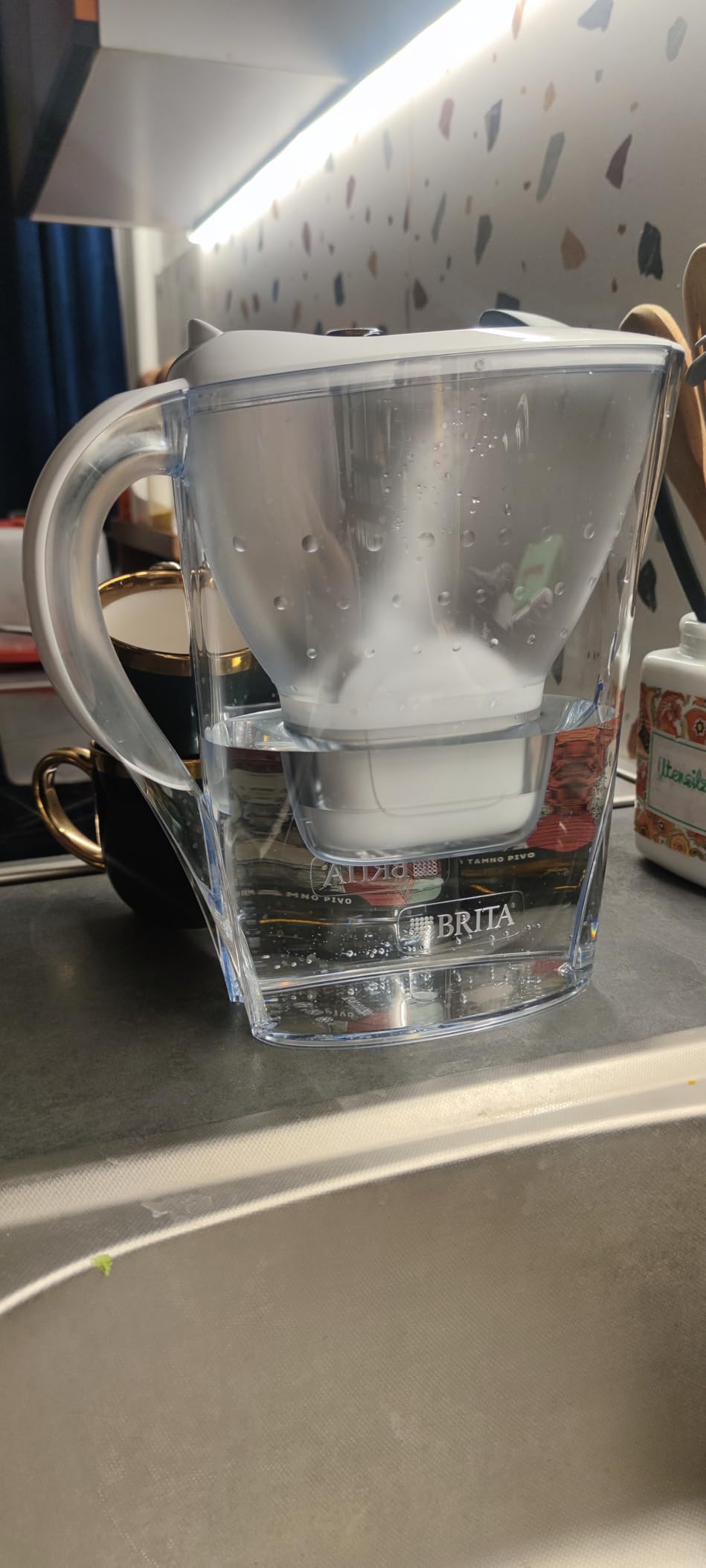 BRITA Style Essential Wasserfilterkanne 12x Maxtra Pro Chlor-Reduktion