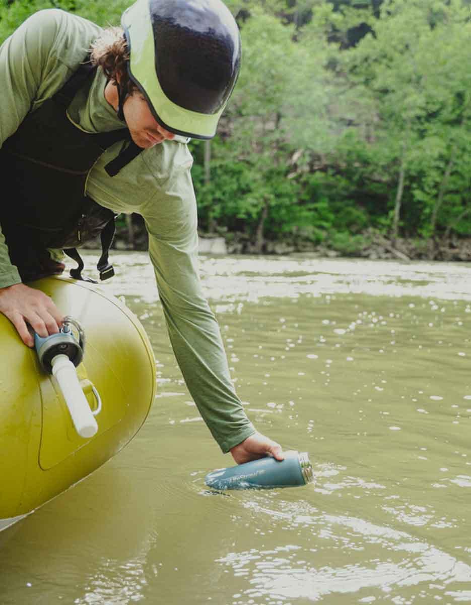 LifeStraw Go Series Edelstahl-Filterflasche 24 oz Tundra