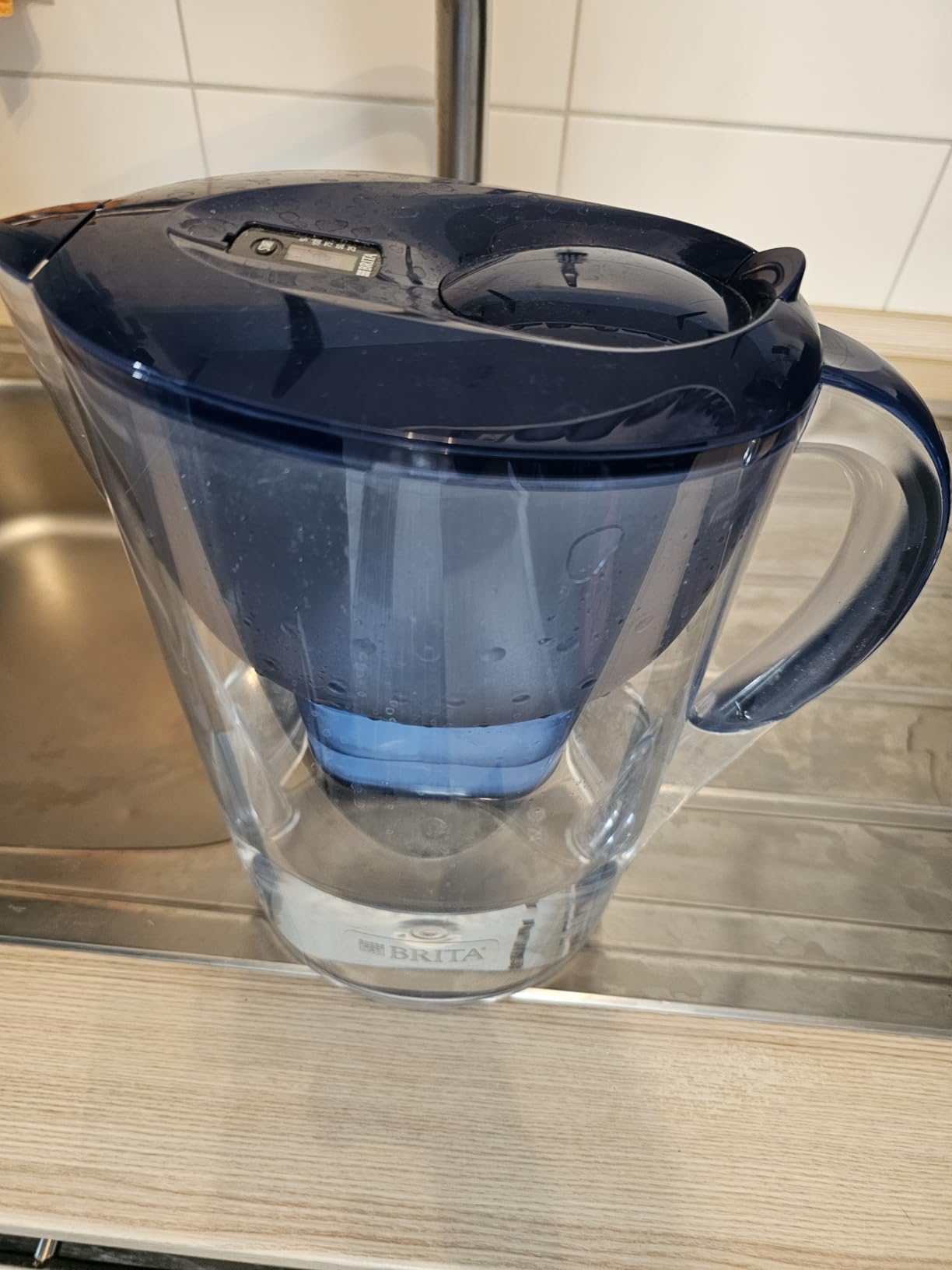 BRITA Style Essential XL Wasserfilterkanne steinblau Extra Kalkschutz