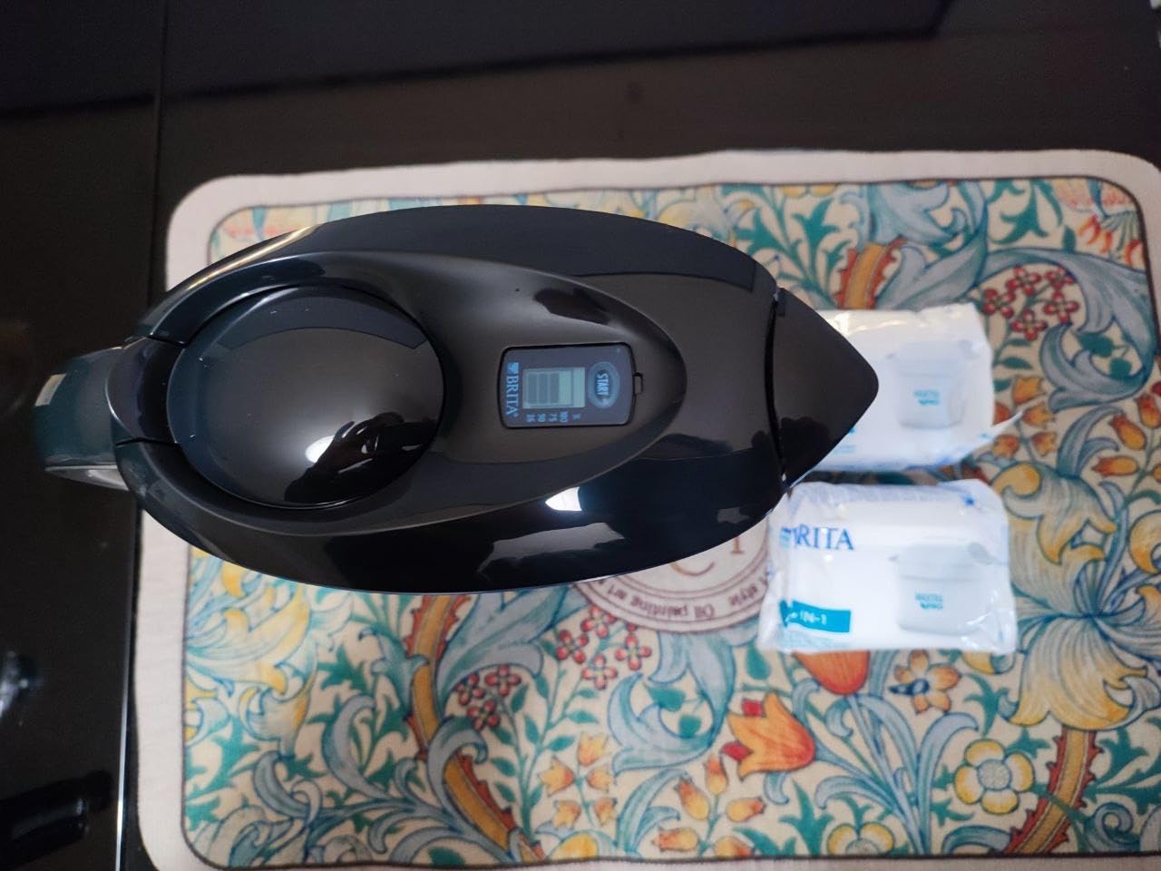 BRITA Marella Tischwasserfilter + 3x MAXTRA Pure Performance