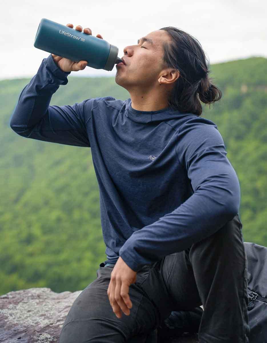 LifeStraw Go Series Edelstahl-Filterflasche 24 oz Tundra