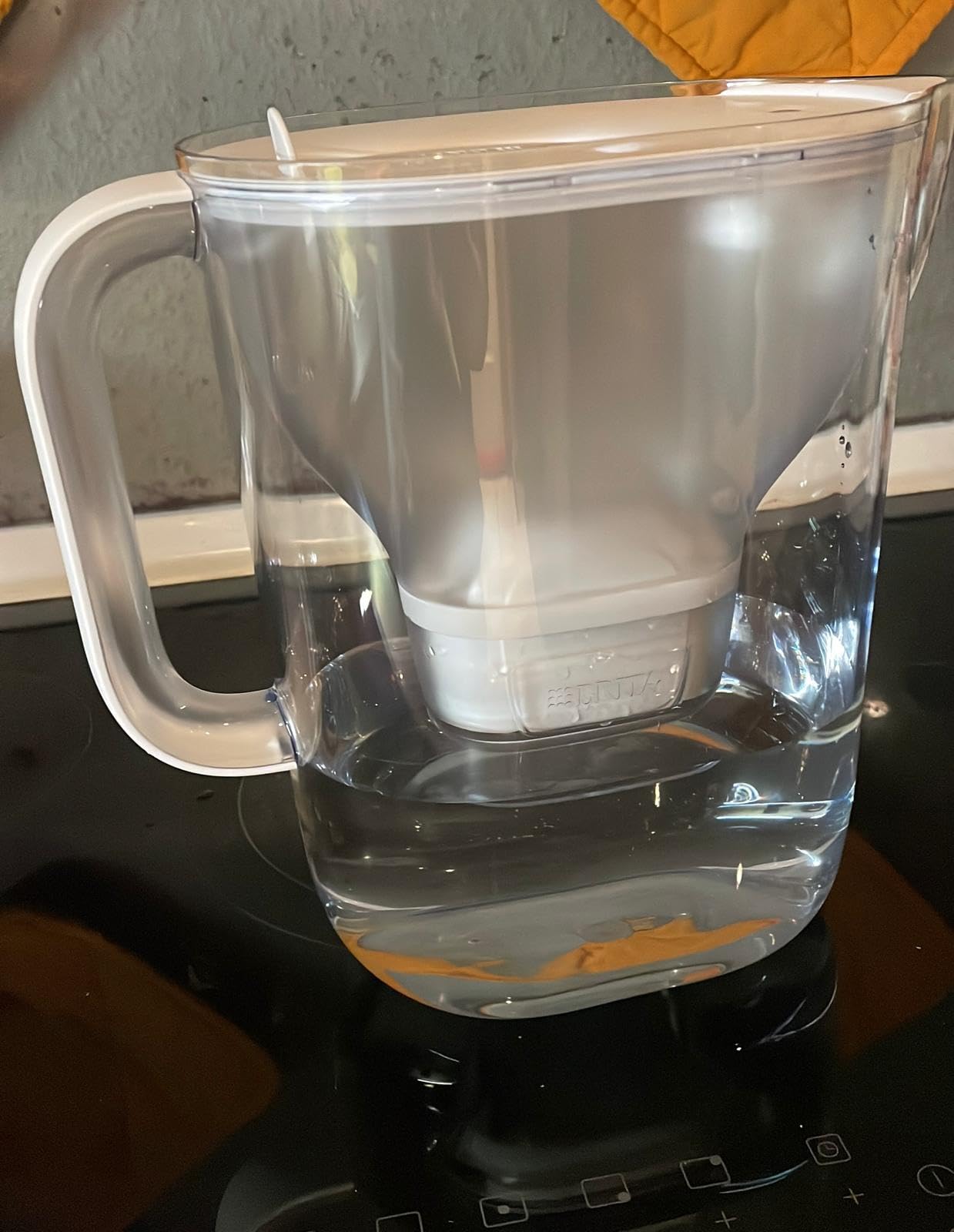 BRITA Style Essential XL Wasserfilterkanne sand 3,6 L Chlorfilter