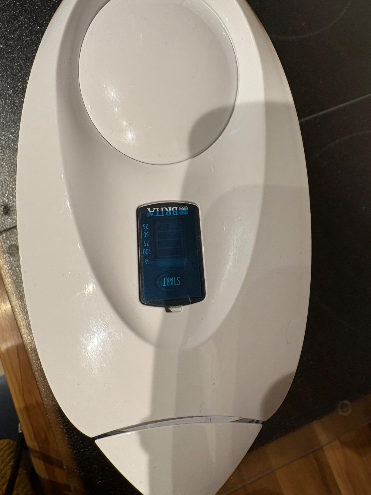 BRITA Style Essential Wasserfilterkanne 12x Maxtra Pro Chlor-Reduktion