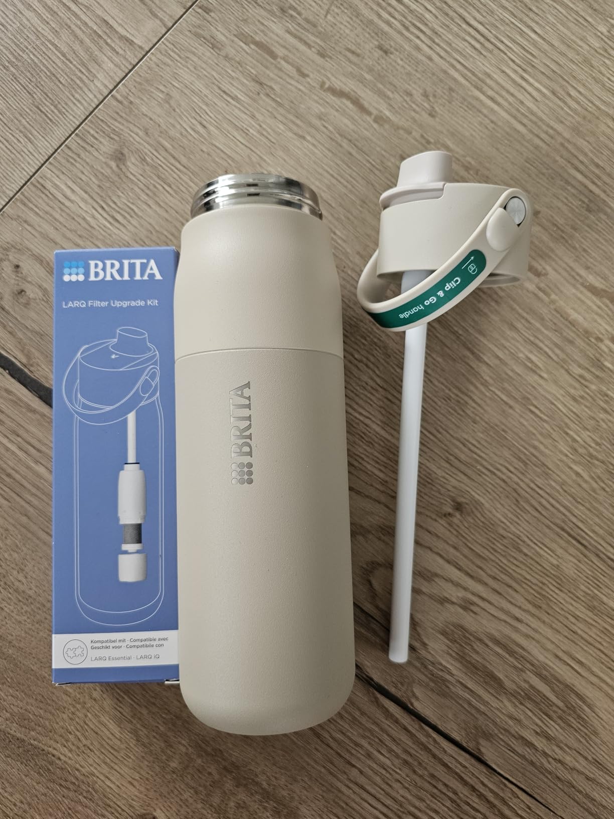 Brita MicroDisc LARQ Essential Filterflasche 680 ml weiß